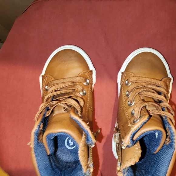 Brown boots - Picture 6 of 7